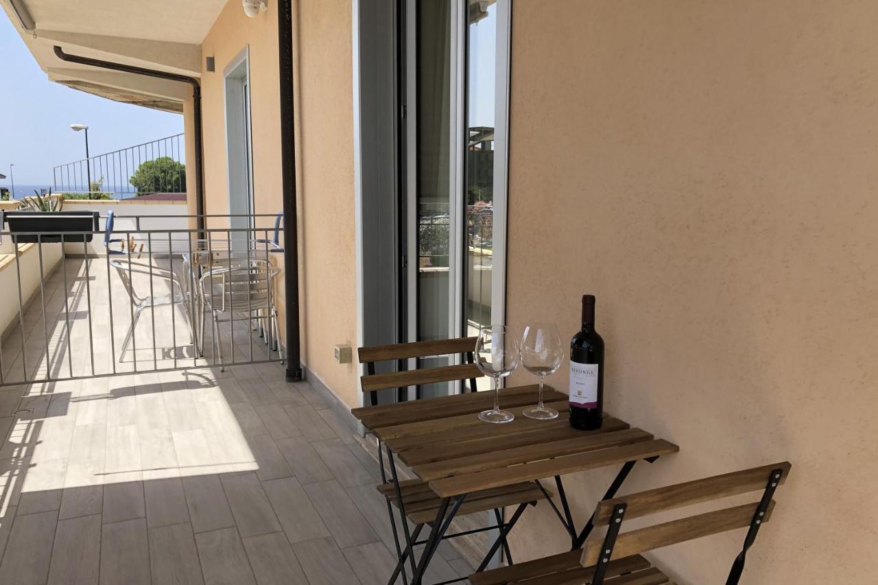 Accomodati B&B Marina di Gioiosa Ionica Extérieur photo