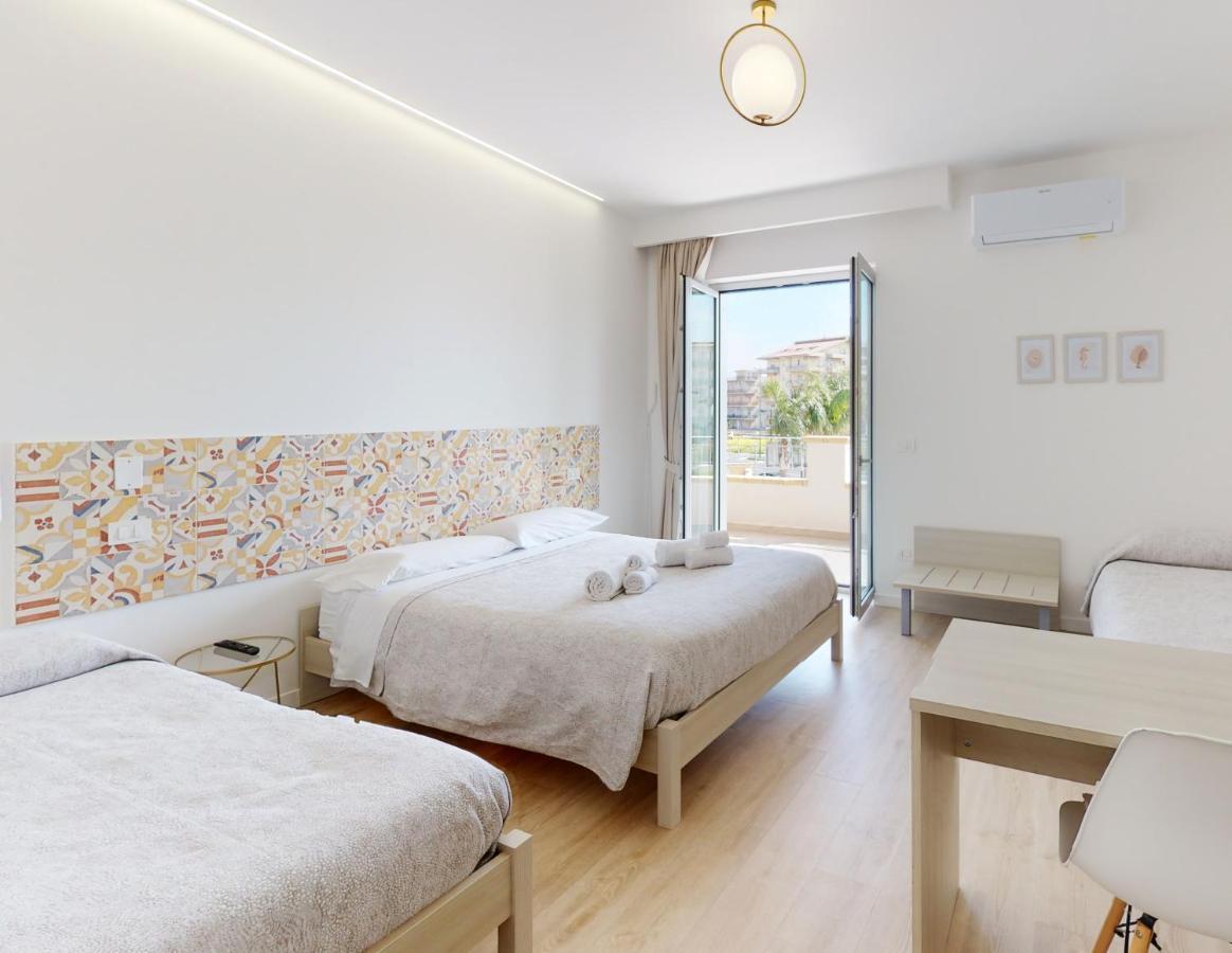 Accomodati B&B Marina di Gioiosa Ionica Extérieur photo